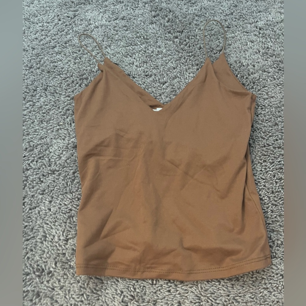 V neck casual tan top